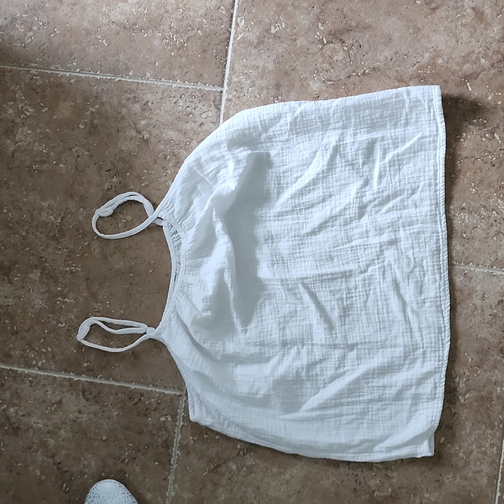 White tank